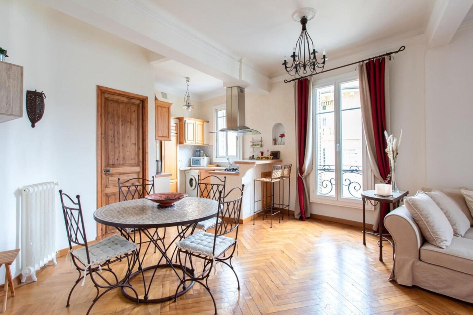 Horla Furnished Flat * Nizza